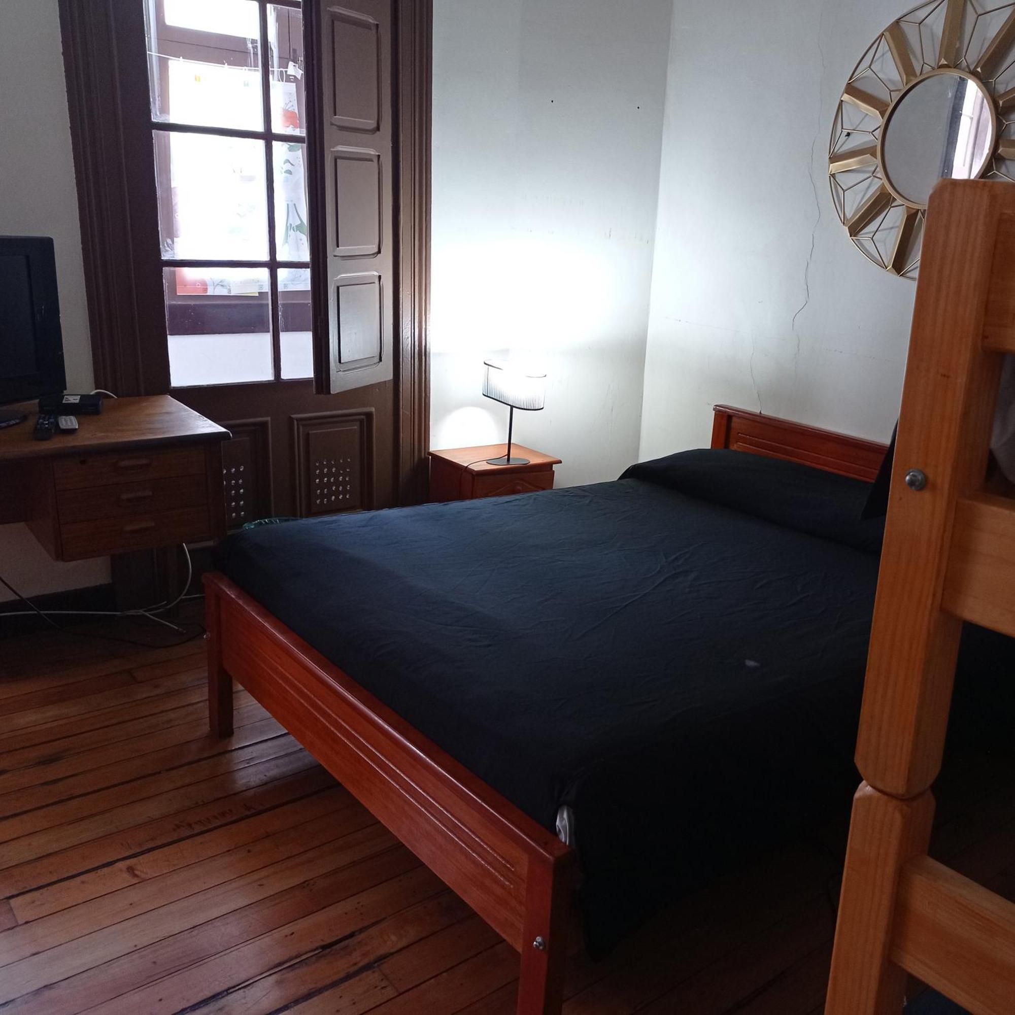 Hostal Irreal ซานติอาโก ภายนอก รูปภาพ